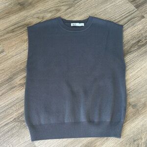 ✨ Zara sweater vest ✨